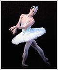 Noelani Pantastico in Swan Lake